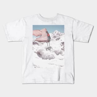 Doris Whisker II - Avalanche Whipped Cream Mountain Kids T-Shirt